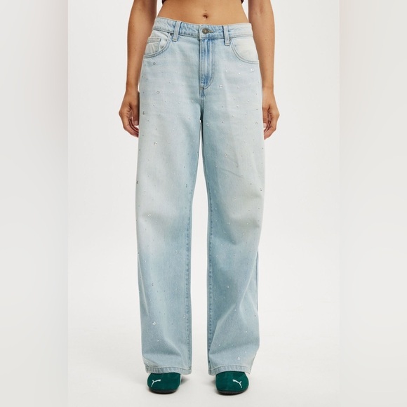 Cotton On women’s Light Blue Relaxed Wide Jeans size: 26 - Picture 10 of 10